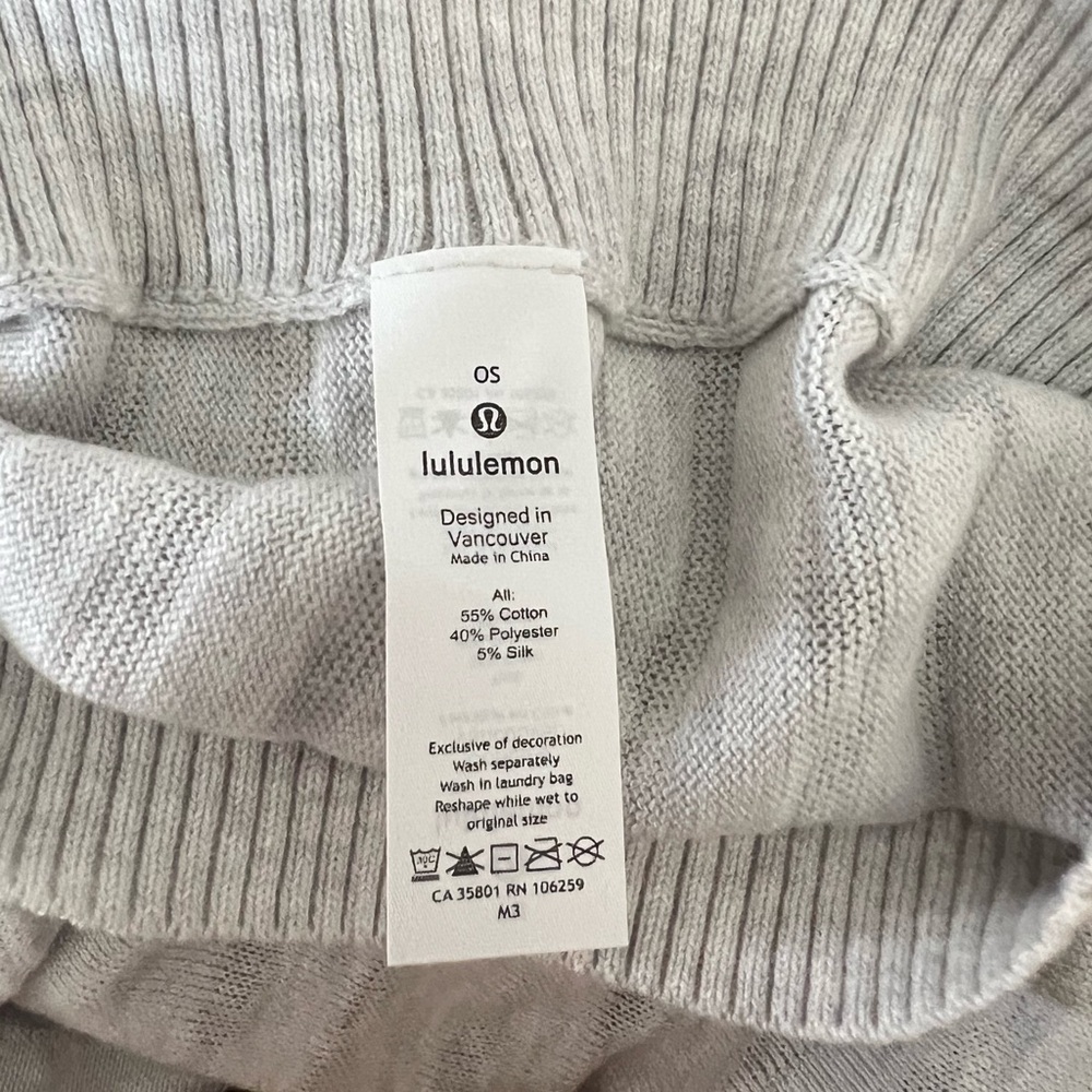 Lululemon Forward Flow Poncho Sweater (one-size)